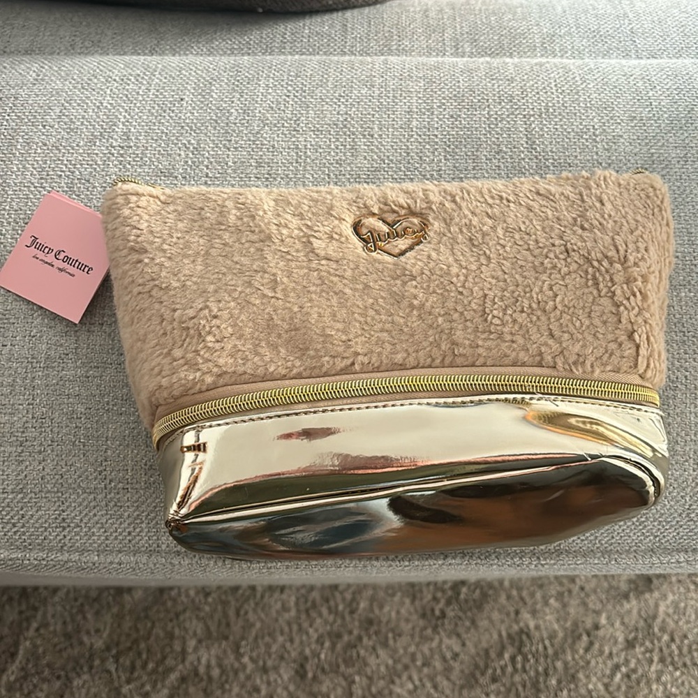 Brand new Juicy Couture travel makeup case